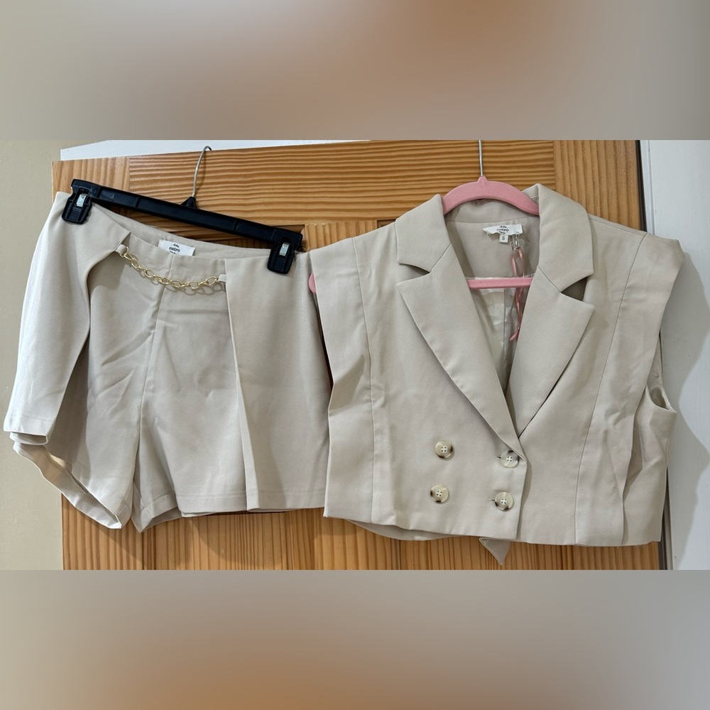 Size small shorts set